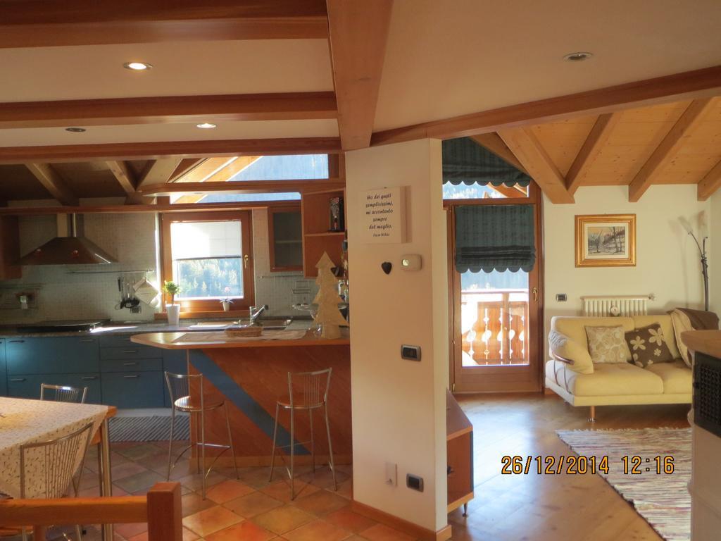 Apartmán Casa Lucia Isolaccia Pokoj fotografie